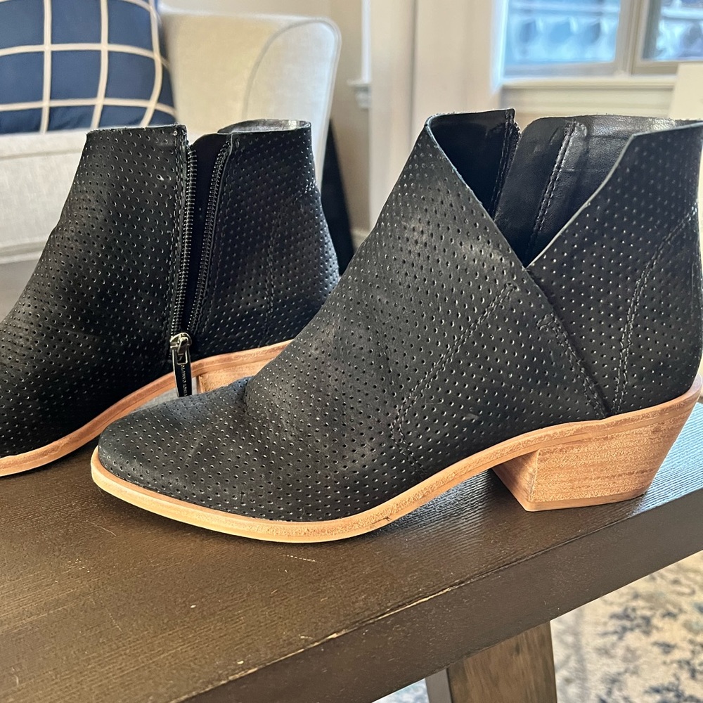 Vince Camuto Black Booties